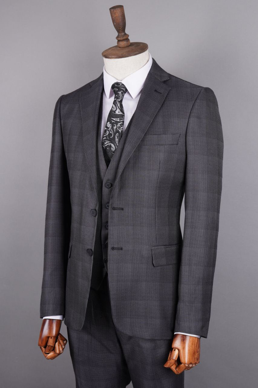 Elegant Turkish Suit for Men – Premium Tailored Design - line